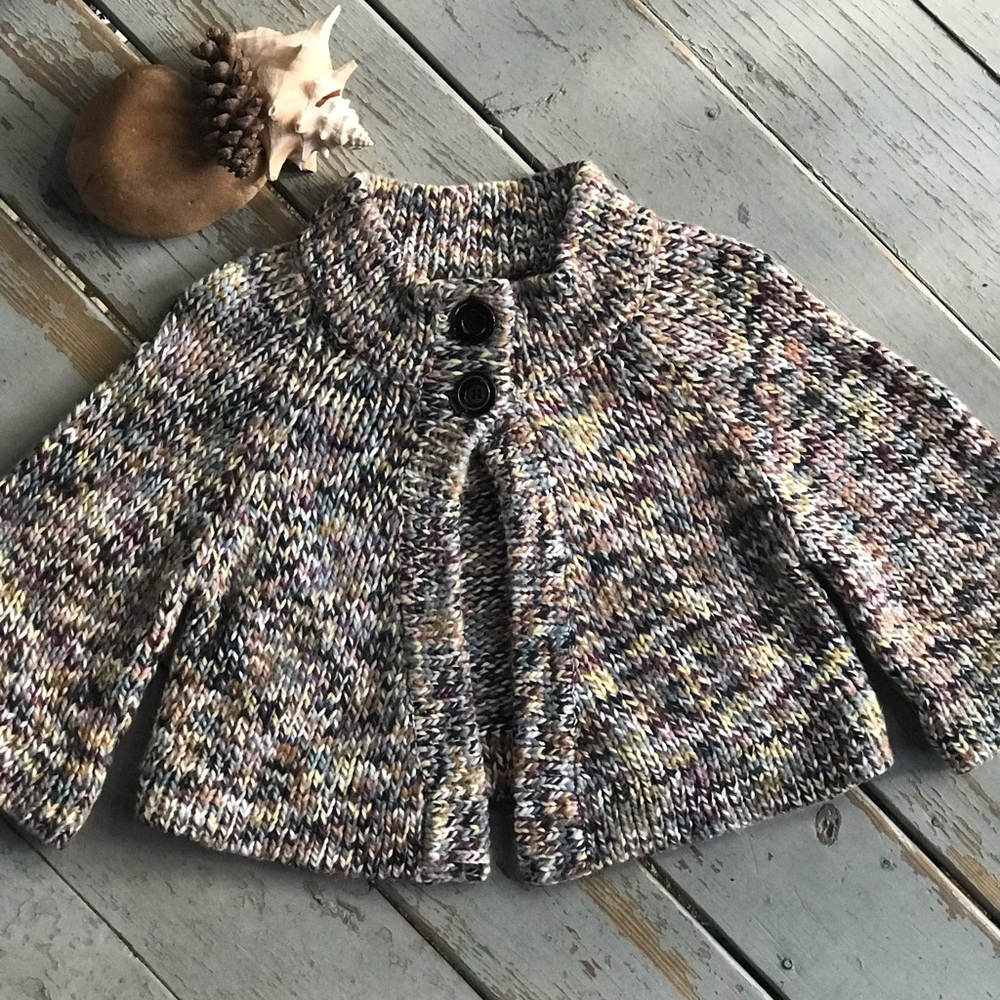 • SALE! Lovely Vintage Wool Shrug •